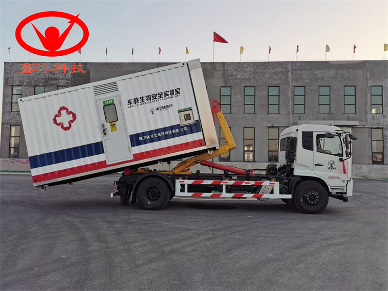 20吨东风天锦勾臂垃圾车