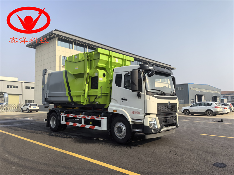 20吨重汽豪沃勾臂垃圾车