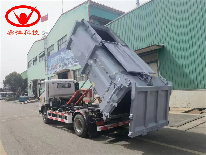 12吨重汽豪曼勾臂车